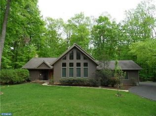 1750 Stony Garden Rd, Kintnersville, PA 18930