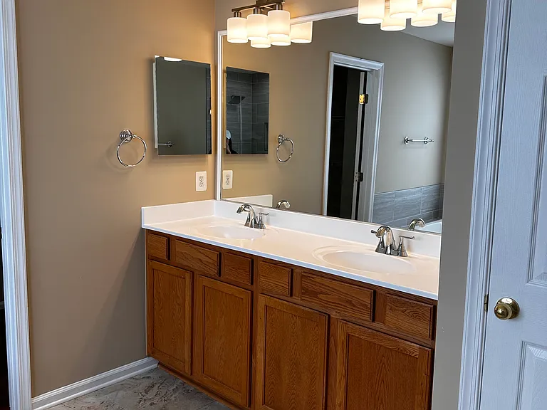 9570 Linnett Hill Dr — Photo 46