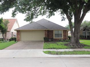 2834 Laurel Oaks Dr, Garland, TX 75044