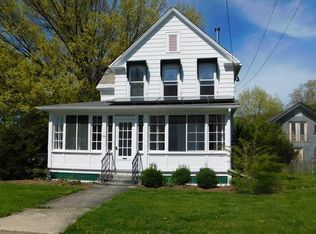 54 Linden St, Williamstown, MA 01267