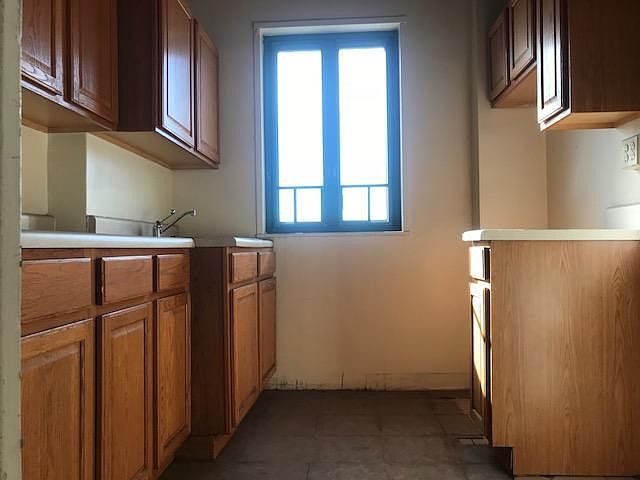Kitchen. New appliances will be delivered.
