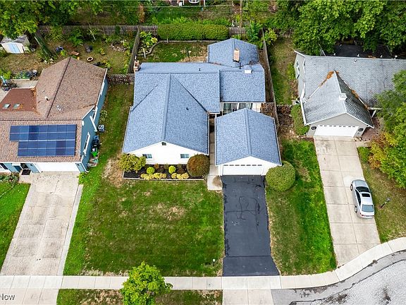 2nd image of 236 Wayne Dr