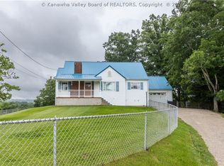 163 Myrtle Tree Rd, South Charleston, WV 25309