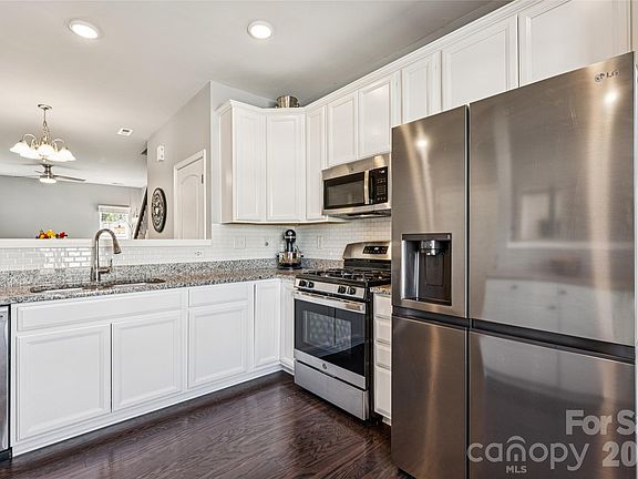 2nd image of 9311 Grand Valley Dr