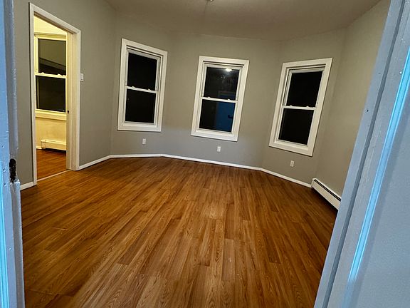 2nd image of 257 Mount Vernon Ave Floor 2