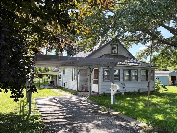 608 Schuyler Ave, Elmira, NY 14904