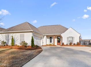 135 Hampton Rdg, Madison, MS 39110