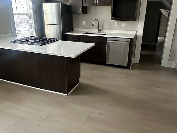 3rd image of 2930 W 12th St #2