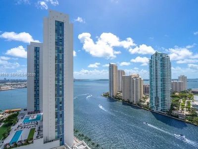 300 S Biscayne Blvd #T-2416, Miami, FL, 33131