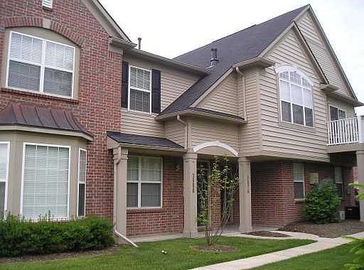 1st image of 3866 Radcliff Dr #122