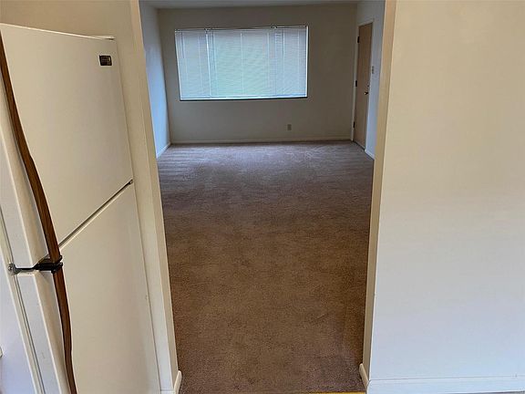 5th image of 8535 Titchfield Ct #D