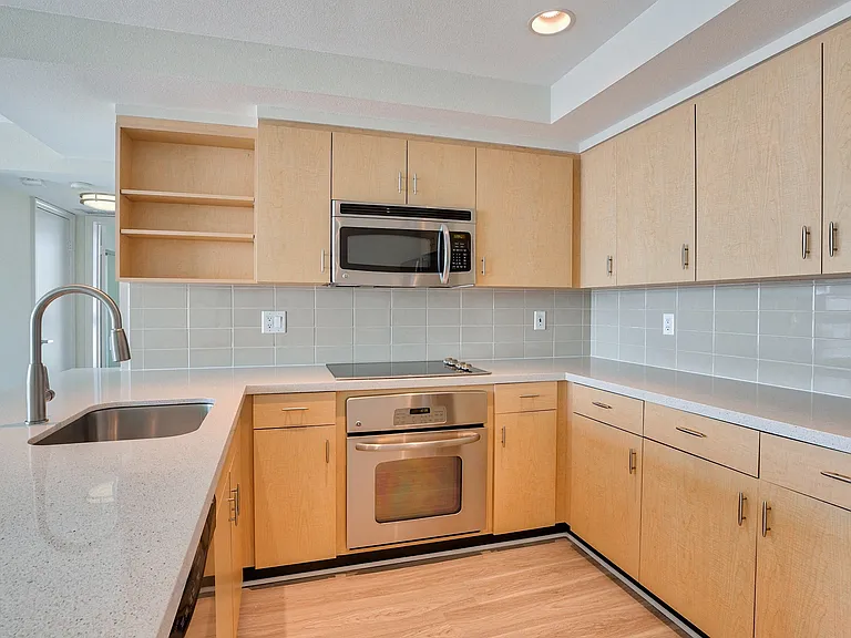 Stainless steel kitchen appliances