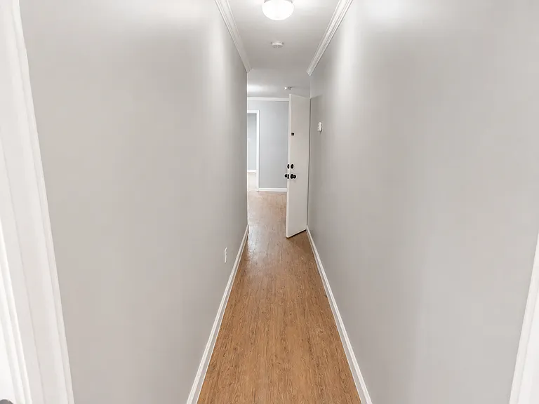 50 Cortland St #1L — Photo 3
