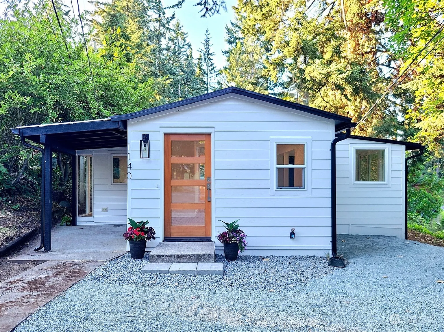1140 NE Perkins Way photo 1