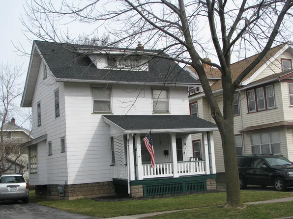 100 Penhurst St, Rochester, NY 14619