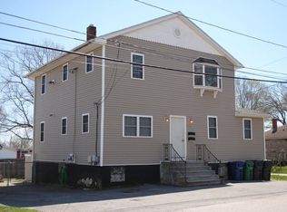 124 Ocean Ave, Warwick, RI 02889