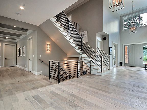 2-Story Entry