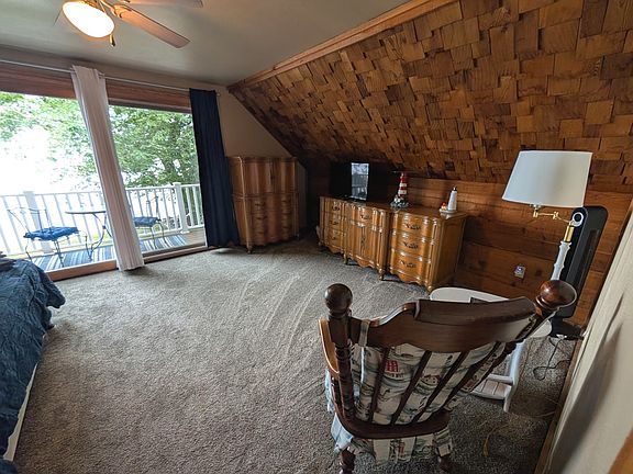 4th image of 4126 Sand Bay Point Rd