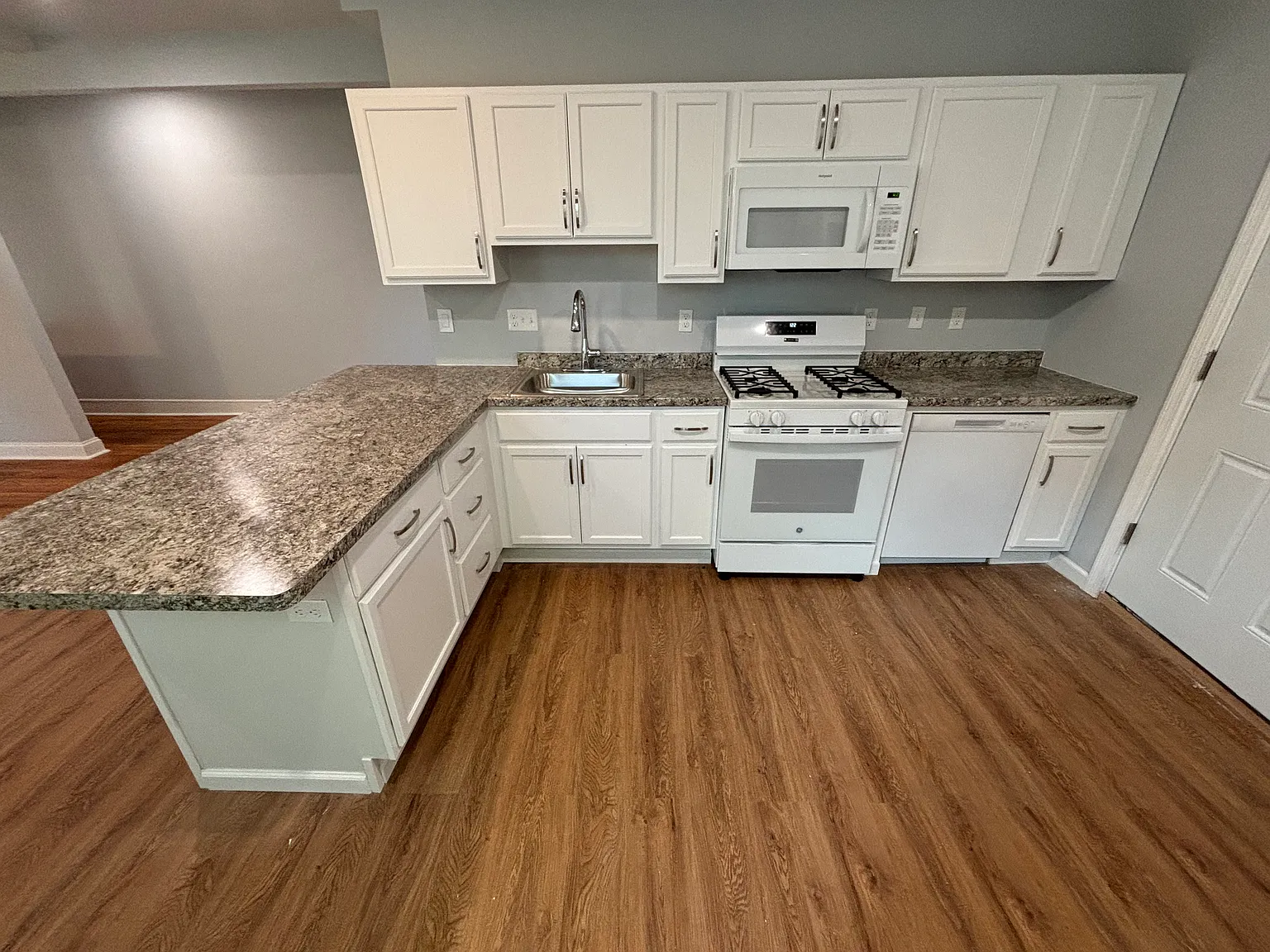 Teresa Apartments of Waterbury, CT — Photo 2