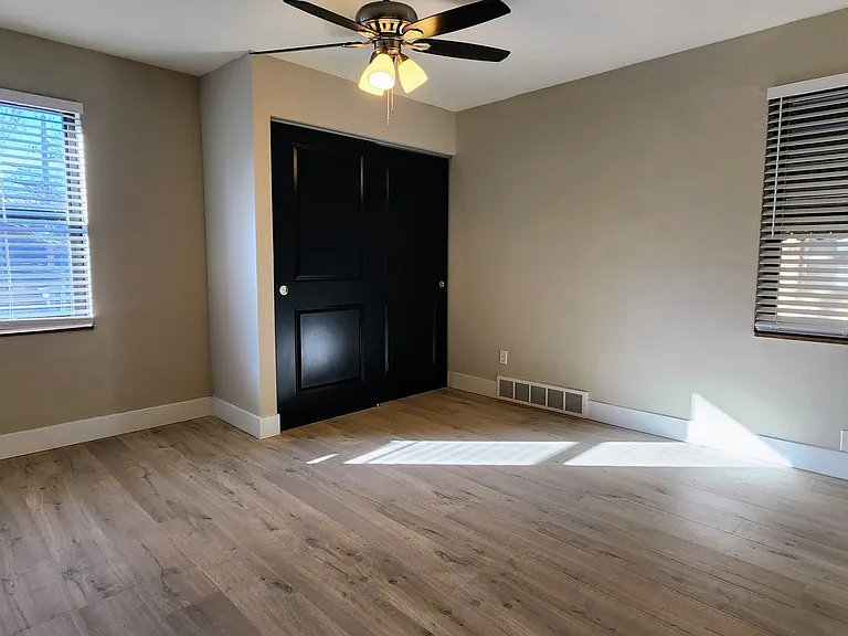6266 Nottingham Avenue — Photo 12