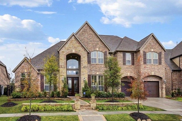 1st image of 19111 Cove Manor Dr