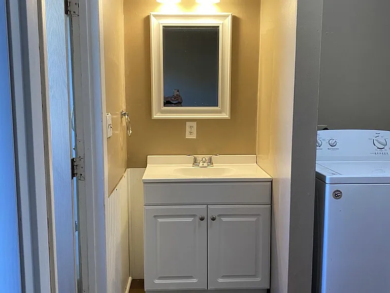 1017 Rawling St — Photo 2