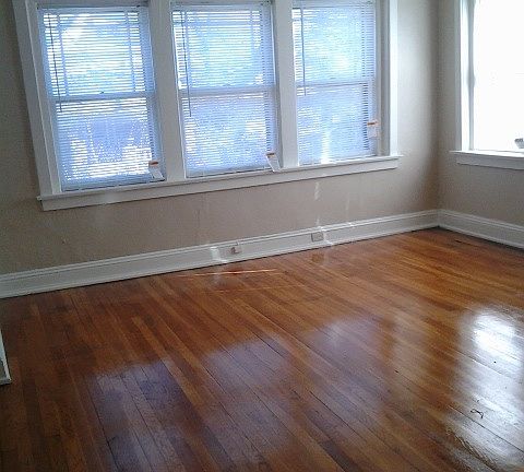 3rd image of 4244 Campbell St