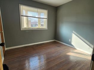 1916 W 19th Ave, Gary, IN 46404