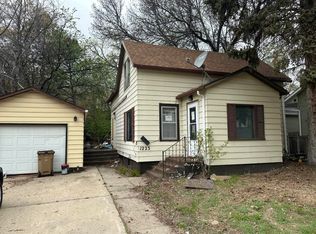 1223 8th St NW, Minot, ND 58703