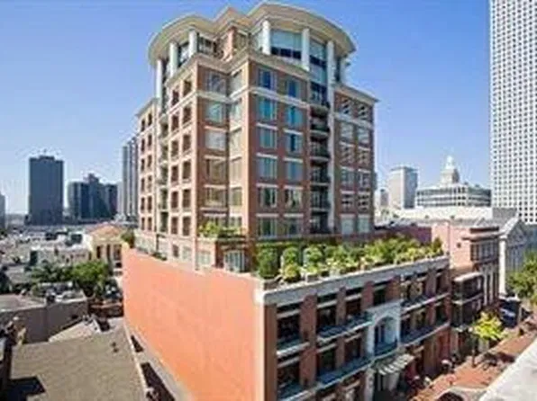 625 Saint Charles Ave APT 8E, New Orleans, LA 70130