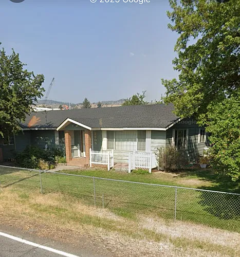 2805 Montelius St Photo 1 2805 Montelius St Photo 1