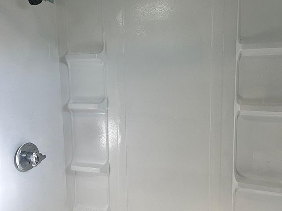 5th image of 48 Parker St Floor 3