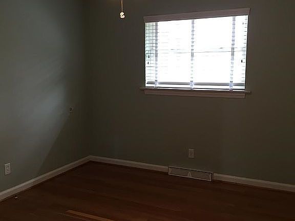 4th image of 3564 Lake Vista Dr