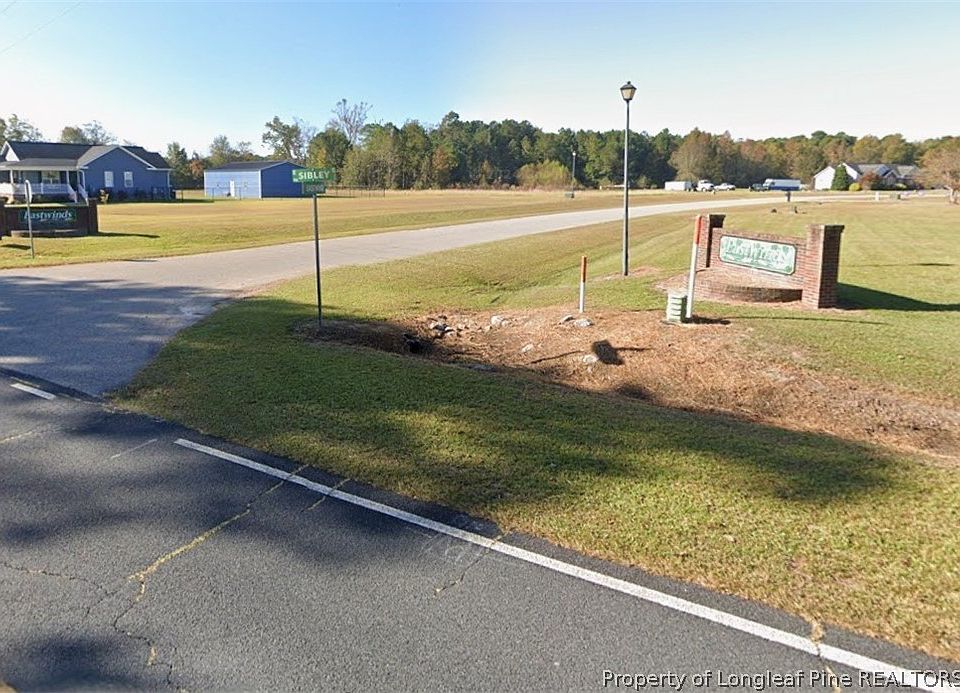 1st image of 65 Eastwind Dr