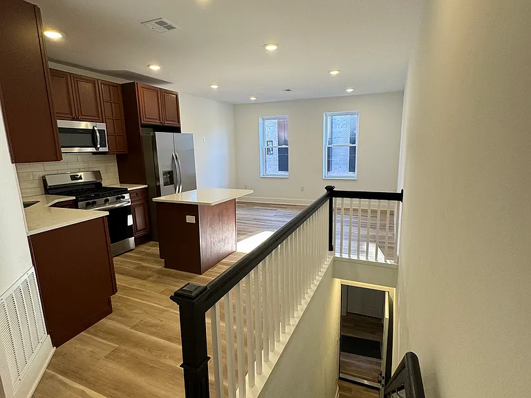 2209 Tasker St #2 — Photo 3
