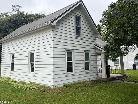 2nd image of 144 N Ransom St