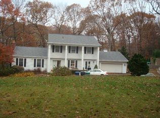 196 Governors Dr, Warwick, RI 02818