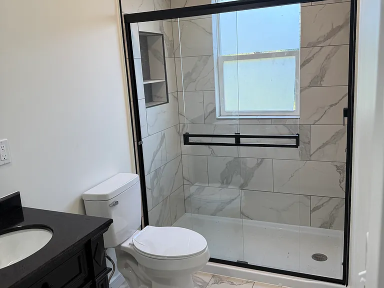2503 E Graham Ave — Photo 14