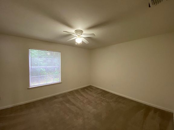 3rd image of 2210 Mission Rd #1