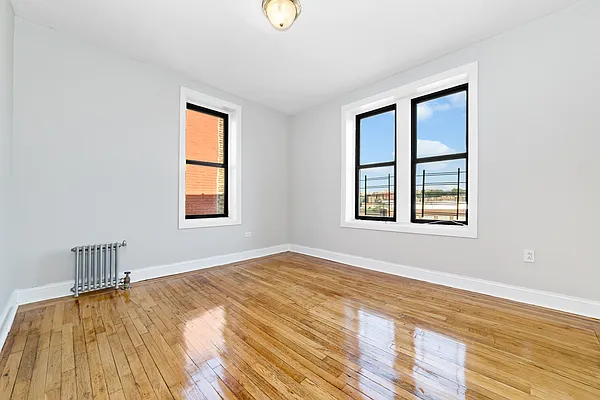 Rented by MNS | media 1