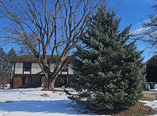 1826 Edward Ln, Anderson, IN 46012