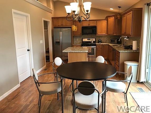 4th image of 1527 Burson Dr