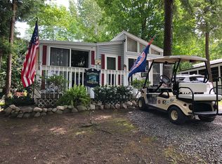 353 Paradise Point Rd #512, Mayfield, NY 12117