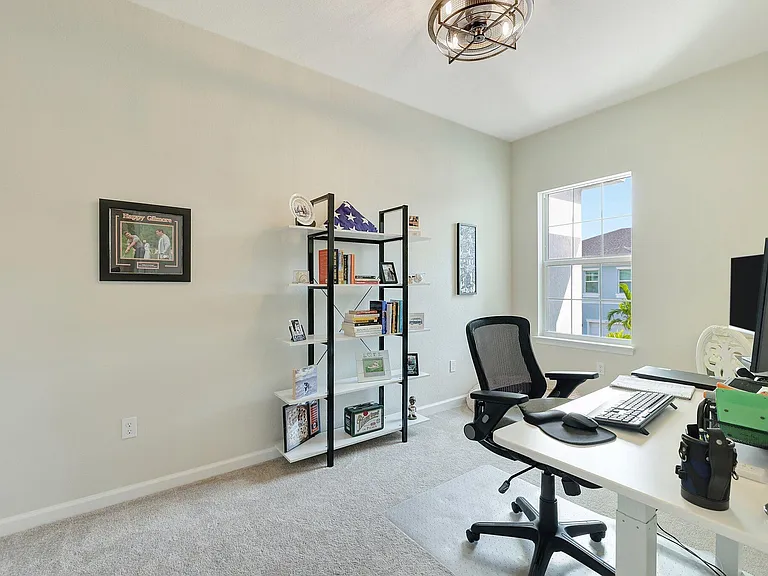 1807 SE Ocean Cove Way — Photo 26