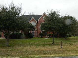 606 Royal Lakes Blvd, Richmond, TX 77469