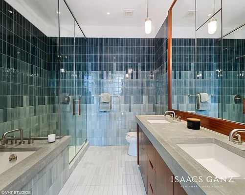 Sold by Isaacs Ganz Real Estate | media 7