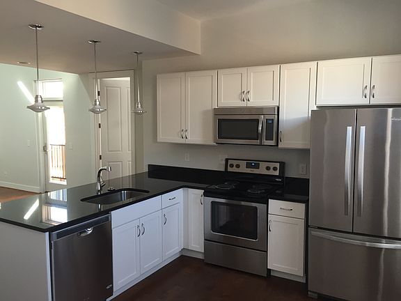 2nd image of 1317 Republic St #5A