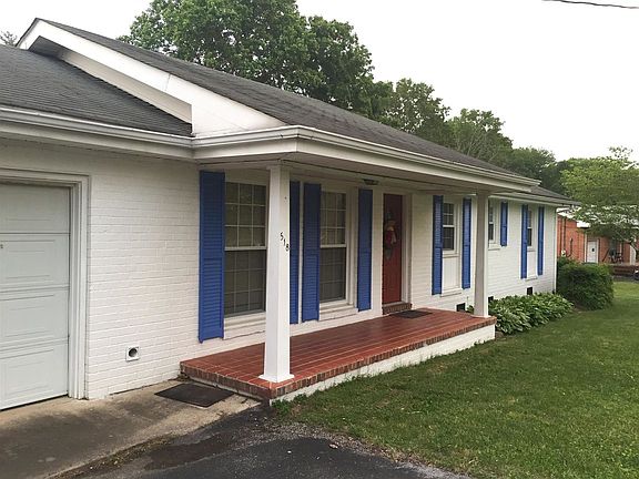 3rd image of 518 McKellar Dr