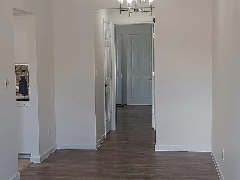 9 Hamlin Ct #9 — Photo 7