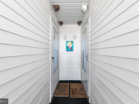 2nd image of 101 123rd St #228C3